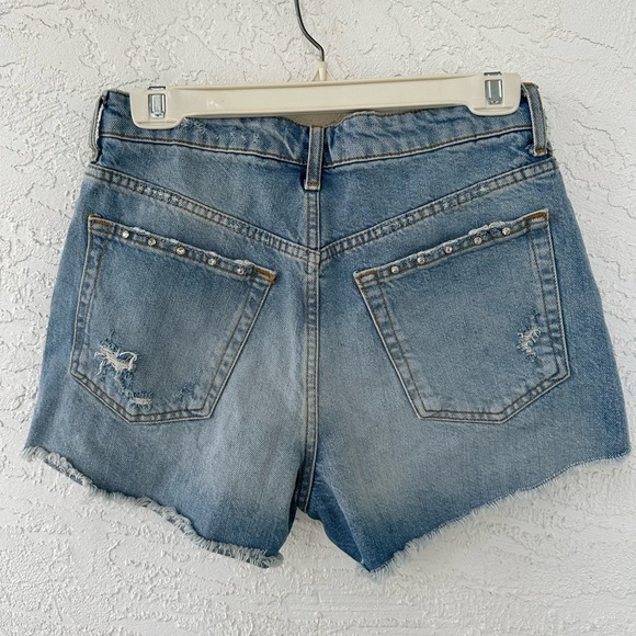 Zara Denim Shorts Gemstone Rhinestone Bejeweled Studs Distressed Size 4 Blue - Picture 6 of 11